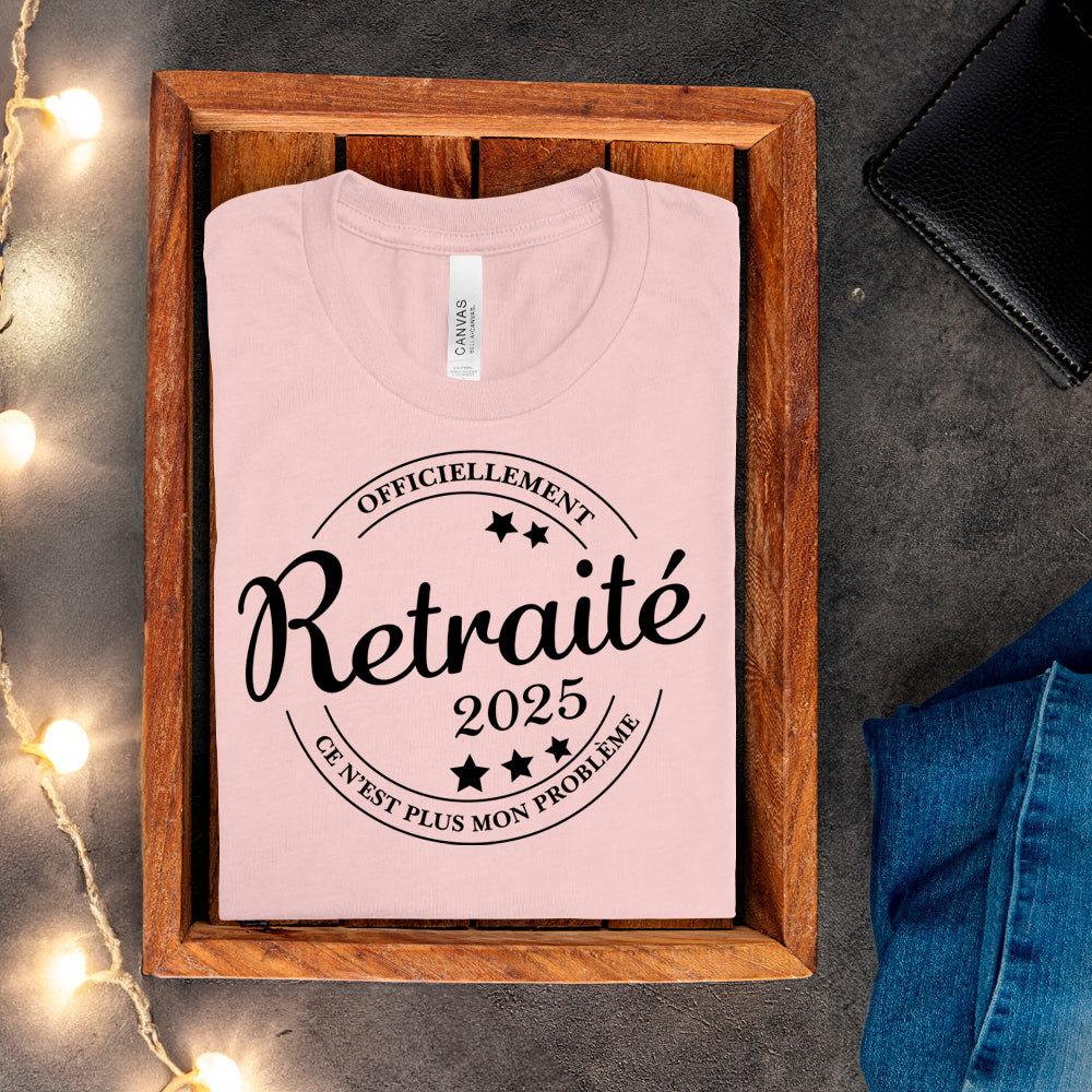 T-shirt - Officiellement retraité(e) - À personnaliser